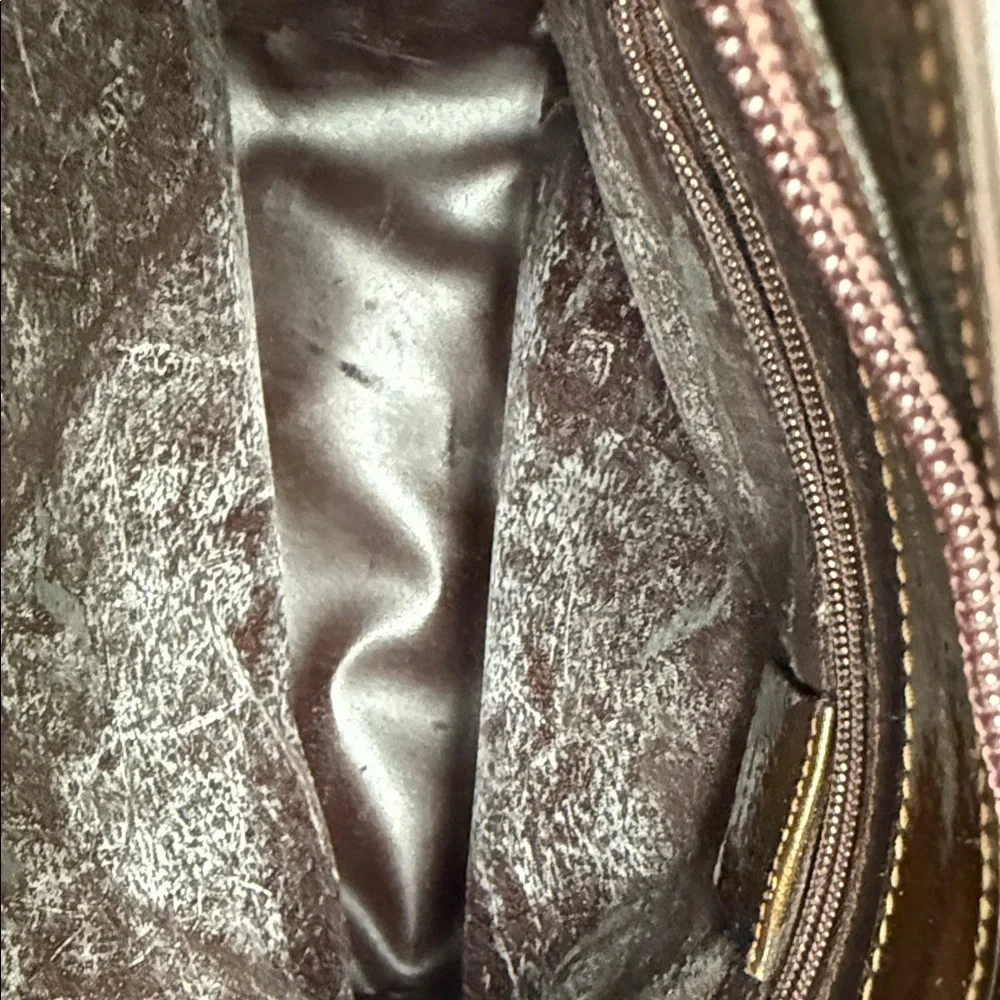Gucci sleek hobo